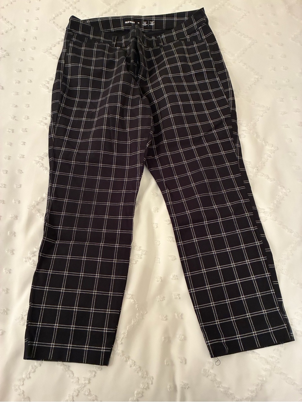 Old Navy Black Windowpane Highrise Pixie Pants
